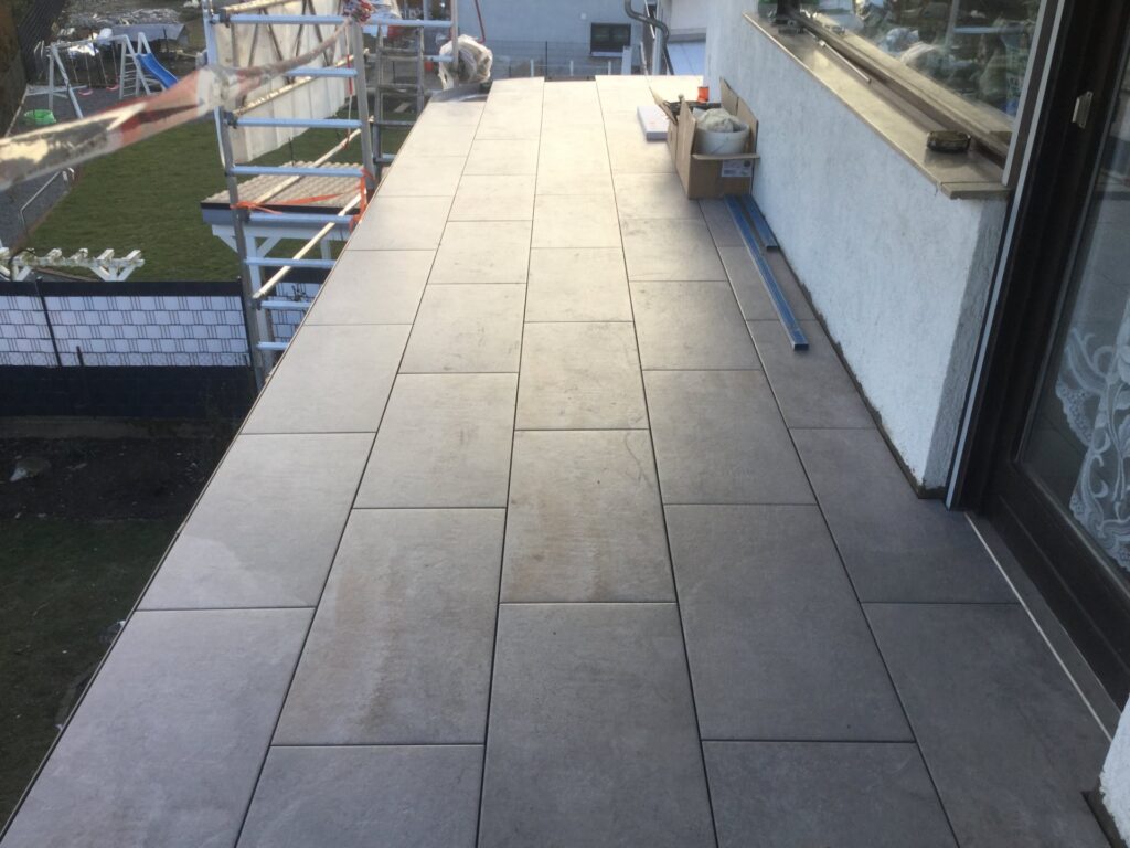 Lose Verlegung Keramikplatten – Heuler GmbH